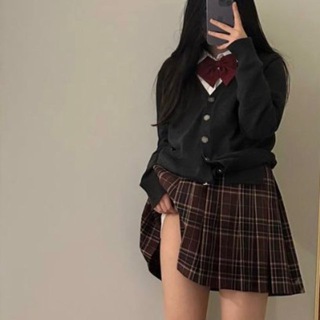 ᴘʜᴏᴇʙᴇ 軍團♡ ♡